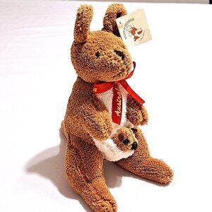 🦘 Teddy & Friends “Mom & Joey” Kangaroo Plush – Australia Souvenir
